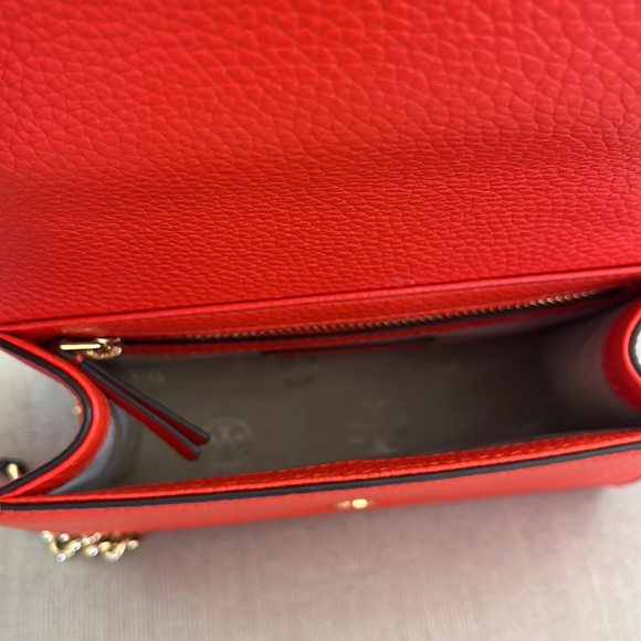 🆕🍀Tory Burch Carter Shrunken Shoulder bag/small - Picture 13 of 13